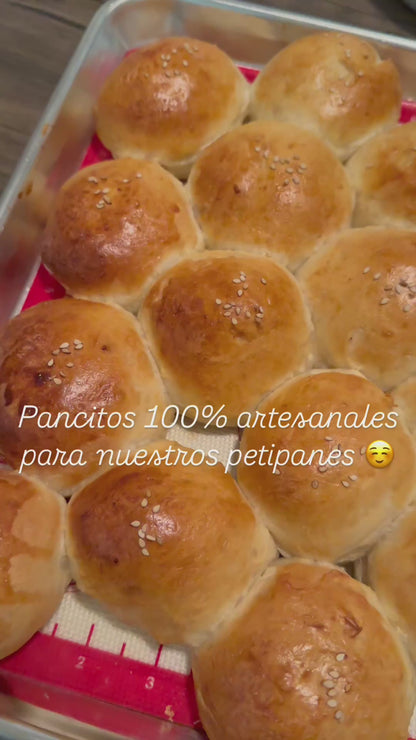 Mini panes con pollo